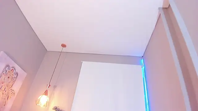 Živý XXX chat Roxy_Stonee