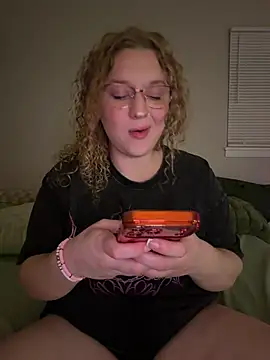 EmmieRae's Webcam Show