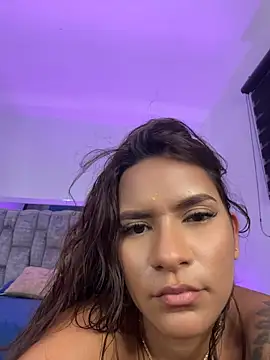 amara_wet04's Live XXX Chat