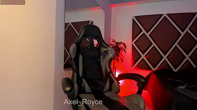 Axel_Royce élő XXX-chatje