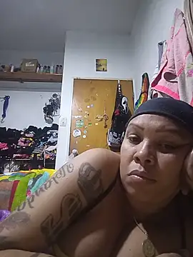 sextatto Live XXX-chat