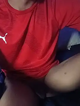M3ThCl0uds Chat XXX in diretta