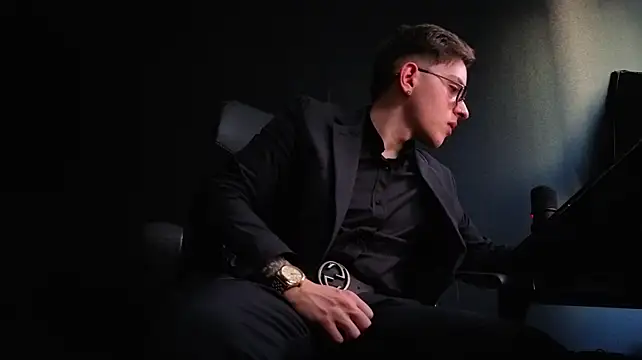 FelixStarkk Chat XXX live