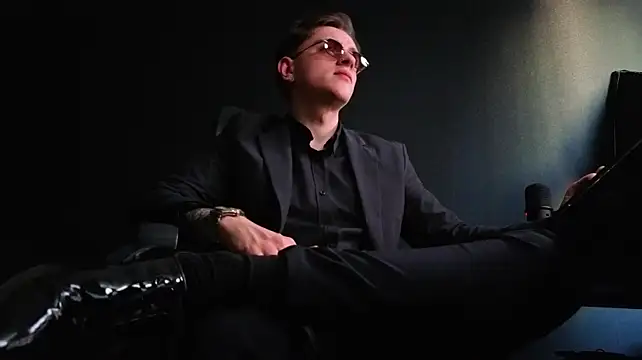 FelixStarkk 现场XXX聊天