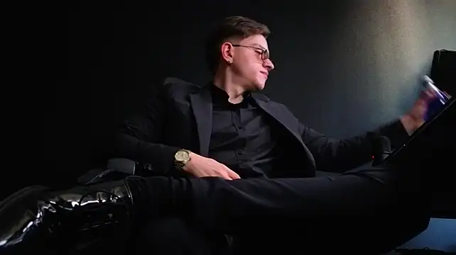 FelixStarkk 现场XXX聊天