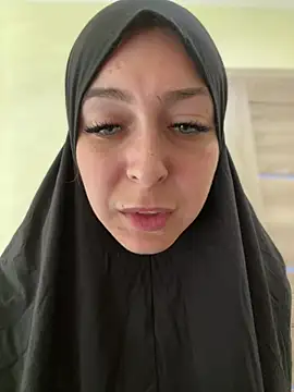 LynaFrostn Live XXX chat
