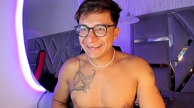 Hassbyd Chat XXX in diretta