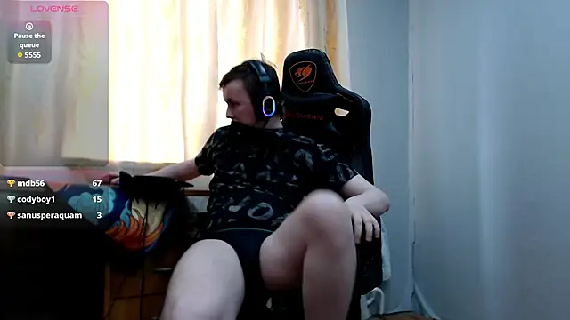 XXX chat uživo modela iliaskrislove