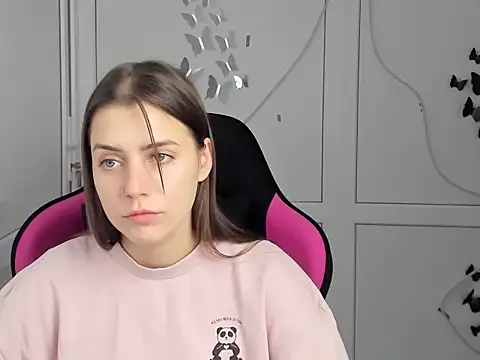 Živý XXX chat SoftBloomMira