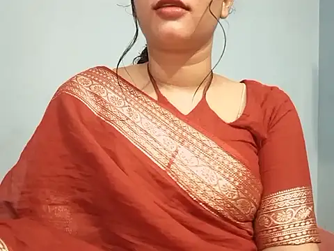 Adhiti_1のライブXXXチャット