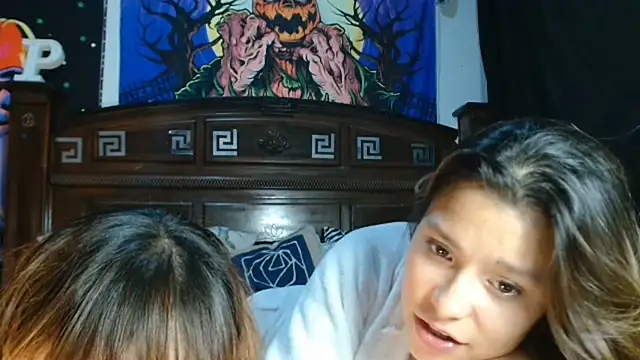 3littlesのライブXXXチャット