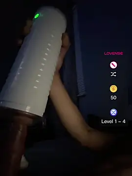 yunngchimi Show in webcam
