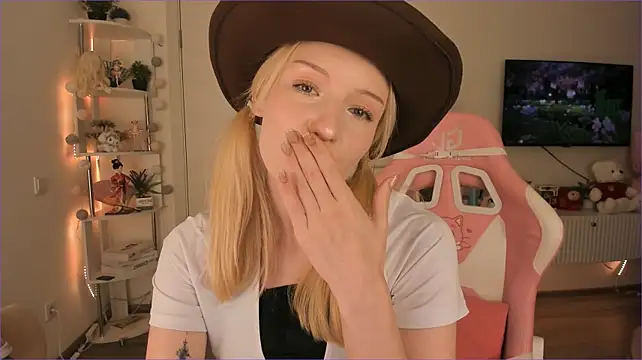 Tiffany_Paw's Live XXX Chat