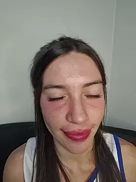 loveuu-bae's Live XXX Chat