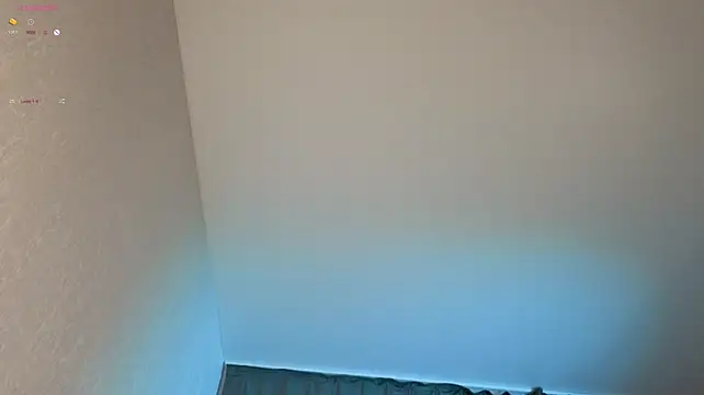 calithran Live XXX chat
