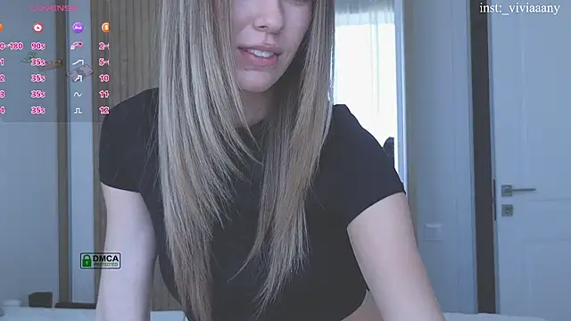 Chatroom XXX en direct de viviaaany