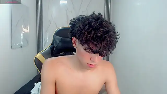 XXX chat uživo modela FUNNY_DICK_