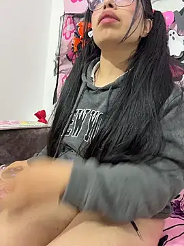 Czat XXX na żywo – DearAbbiee