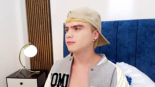 Živý XXX chat Ian_Stone
