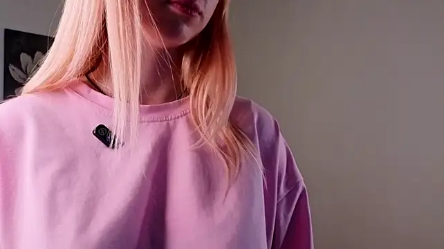 XXX chat uživo modela SungDierks