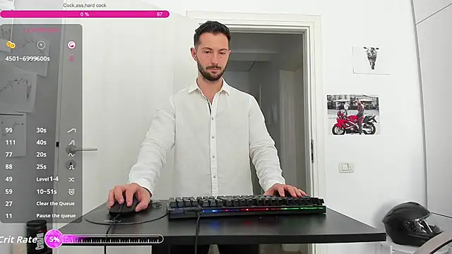 ZackFraser Adlı Modelin Canlı XXX Sohbeti