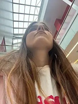 Lunabelle_ Chat XXX in diretta