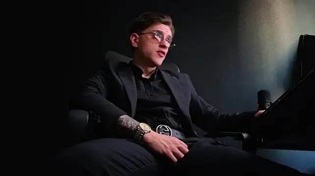 FelixStarkk's Live XXX Chat