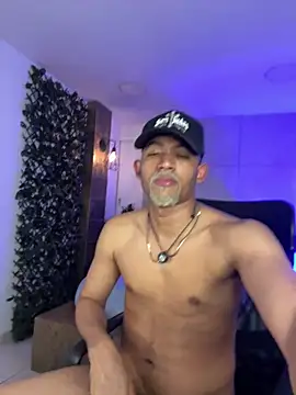 Chat +18 de B_Wild ao vivo