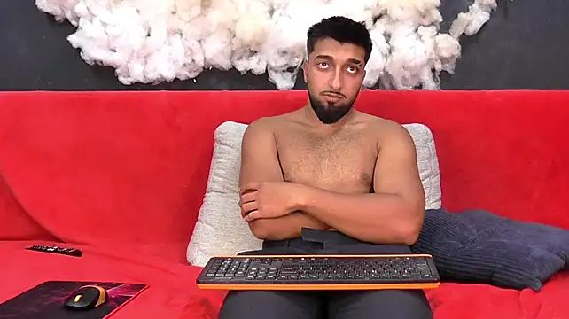 Онлайн чат XXX FinnJude