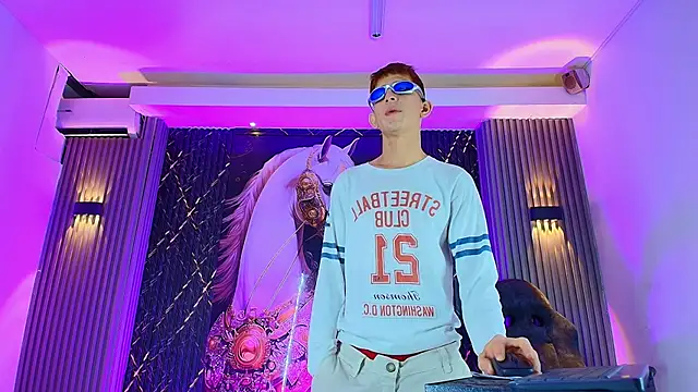 The_Boy_King_20 XXX чат на живо