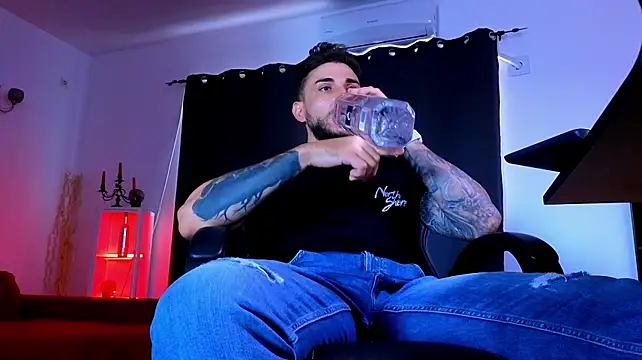 Živý XXX chat MightyAaron66