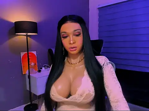 SelenaWhitmore Live XXX Chat