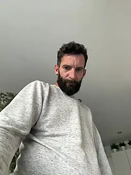 XXX chat uživo modela Michel_huge