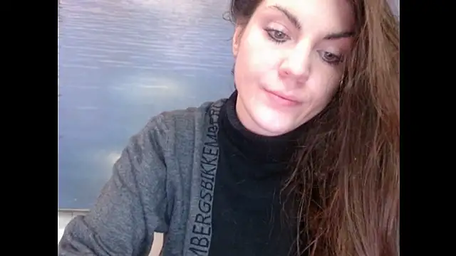 AliceTailor's Webcam Show