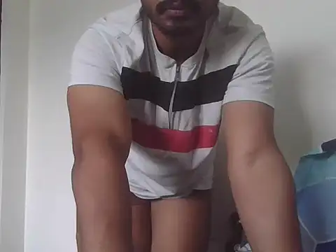 muscledad111's Live XXX Chat