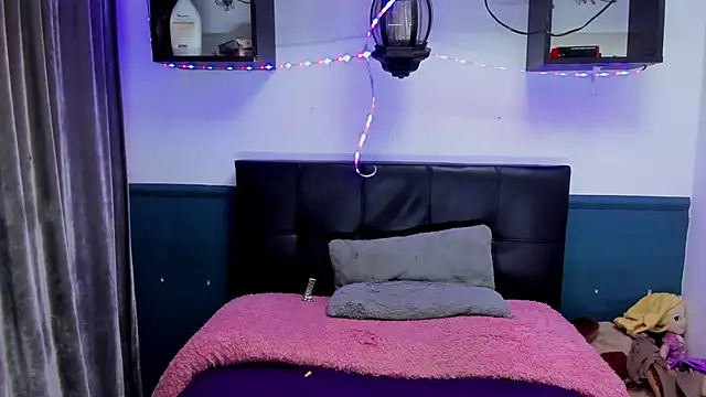 ivonnexx_'s Live XXX Chat