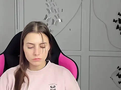 SoftBloomMira: απευθείας συνομιλία ΧΧΧ