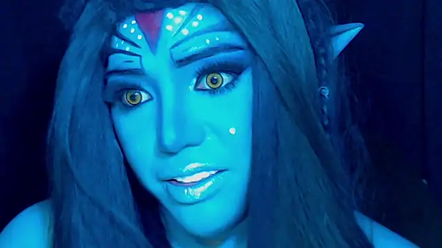 XXX chat uživo modela blue_aura78