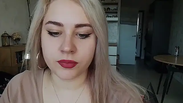 IsaWhitton live XXX chat