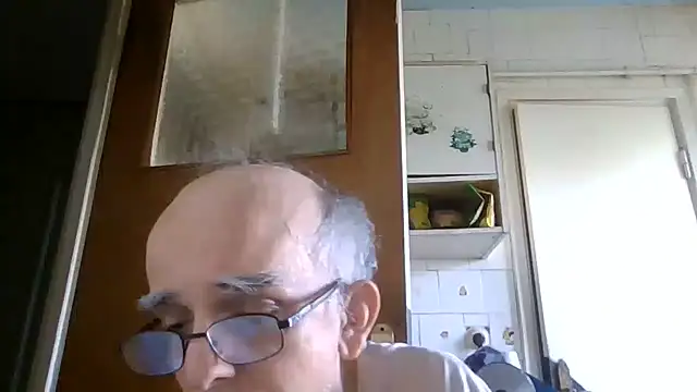 Chatroom XXX en direct de mariusica1@xh