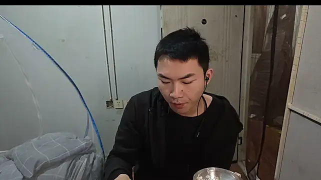 blue818のライブXXXチャット