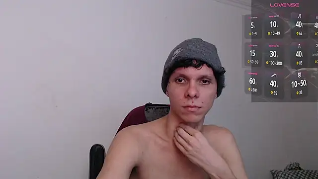 Chat +18 de bryamado69 ao vivo