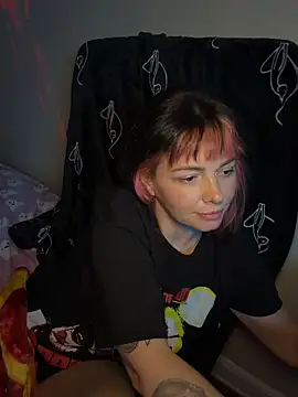 MarlaFknSinger live XXX chat