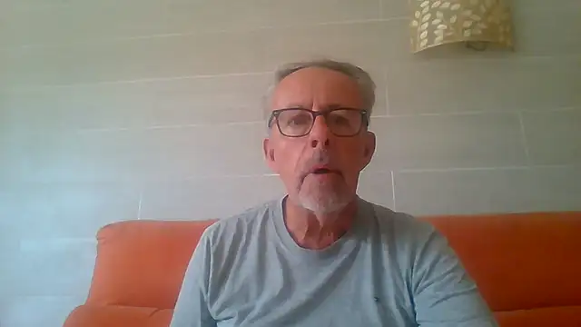 tuggy59: απευθείας συνομιλία ΧΧΧ