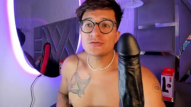 Chat XXX en directo de Hassbyd