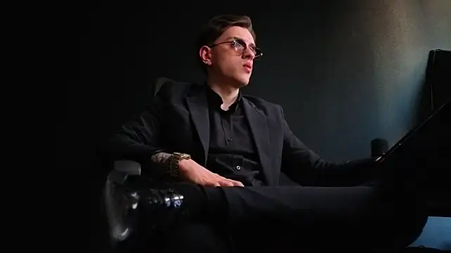 FelixStarkk – Naživo XXX chat