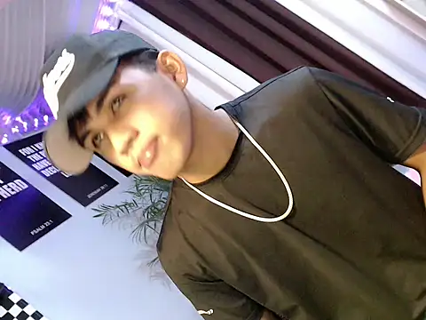 urhot_chany Chat XXX in diretta