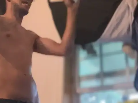 ThrowedWorldWide's Live XXX Chat