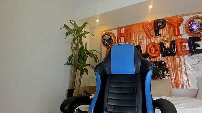 Emily_bruss XXX чат на живо