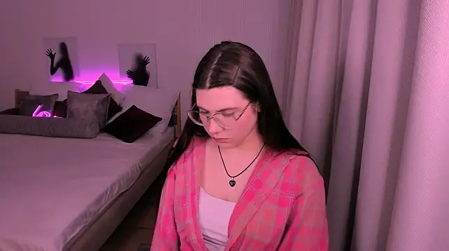 دردشة StellaDarks الجنسية المباشرة